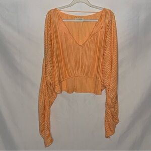Urban Outfitters BDG Marietta Plissé Notch Neck Crop Top  Women’s Size Large EUC